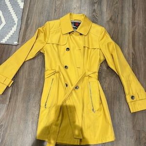 Golden/mustard tench coat